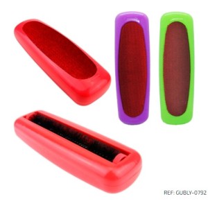 Escova Para Roupa 20X6 Cm