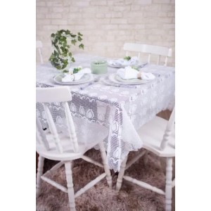 Toalha de Mesa 1,40 x 1,40 Renda